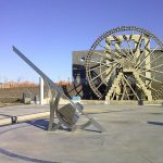 La noria de agua de Zaragoza y el reloj de sol